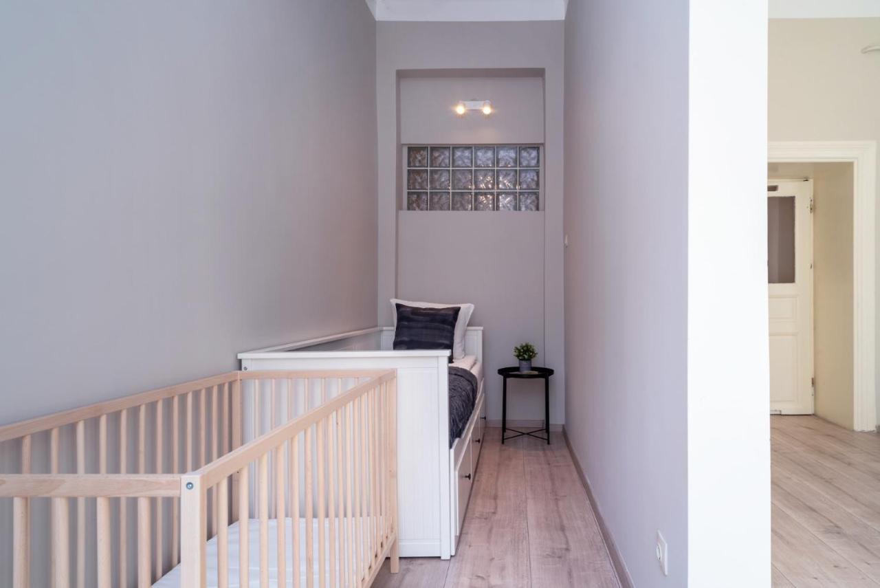 Blue Ribbon Apartment Budapeste Exterior foto